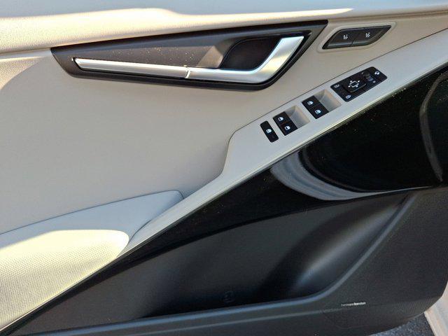 new 2025 Kia Niro EV car, priced at $48,295