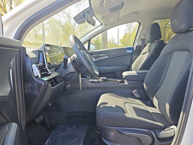 new 2025 Kia Sportage Hybrid car, priced at $32,685