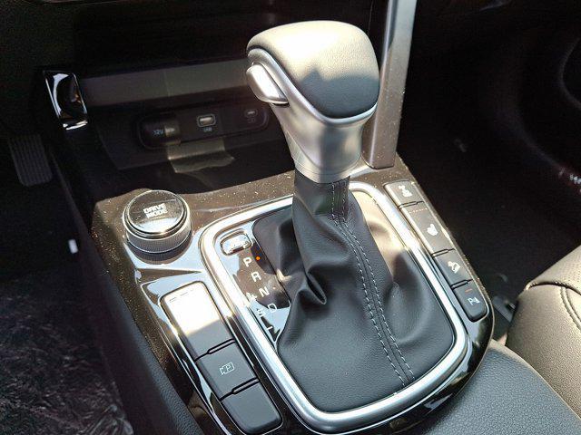new 2025 Kia Seltos car, priced at $31,150