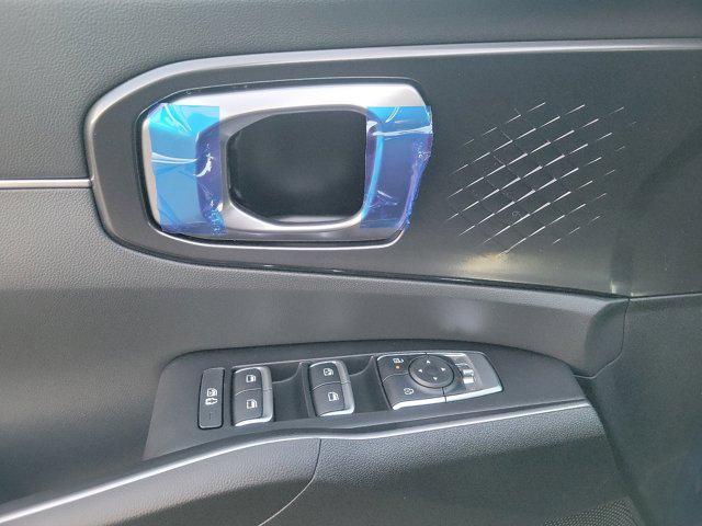 new 2025 Kia Sorento car, priced at $40,685