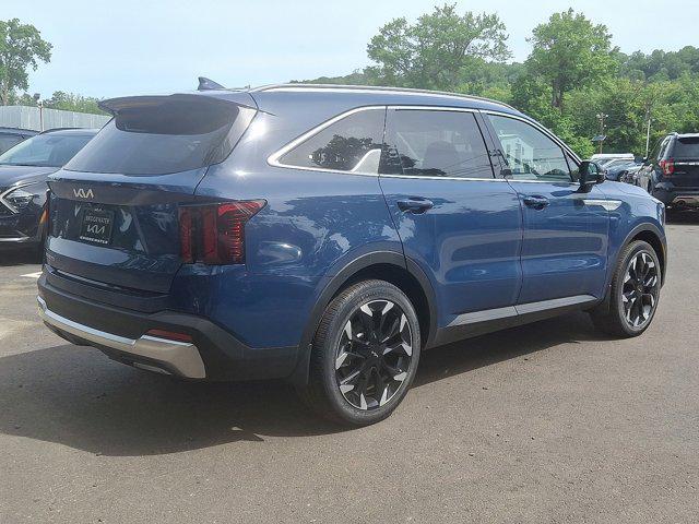 new 2025 Kia Sorento car, priced at $40,685