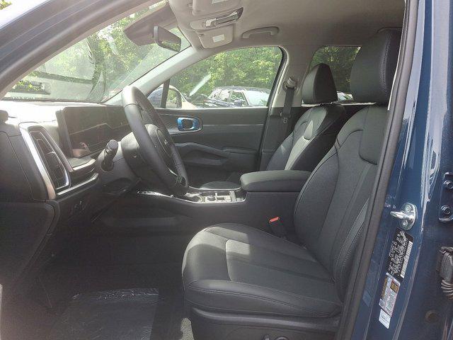 new 2025 Kia Sorento car, priced at $40,685