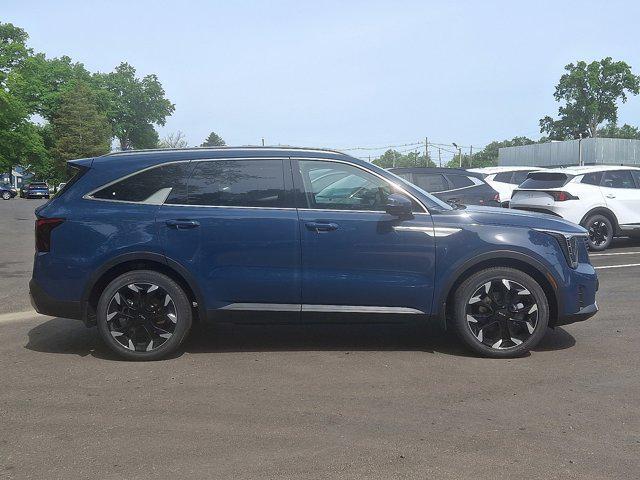 new 2025 Kia Sorento car, priced at $40,685
