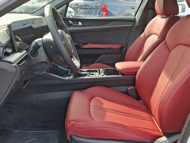 new 2025 Kia K5 car, priced at $32,690