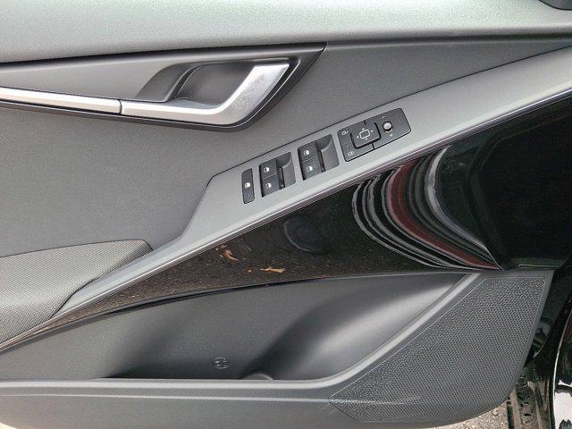 new 2025 Kia Niro Plug-In Hybrid car, priced at $37,295