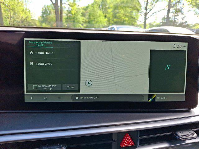 new 2025 Kia Sorento car, priced at $38,675
