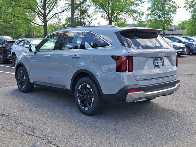 new 2025 Kia Sorento car, priced at $38,675