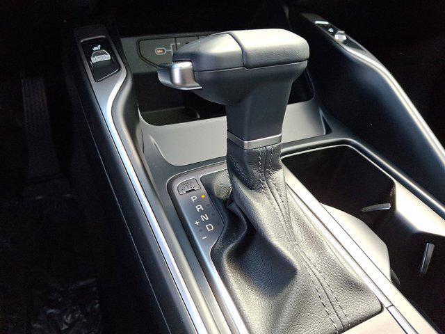 new 2025 Kia Sorento car, priced at $38,675