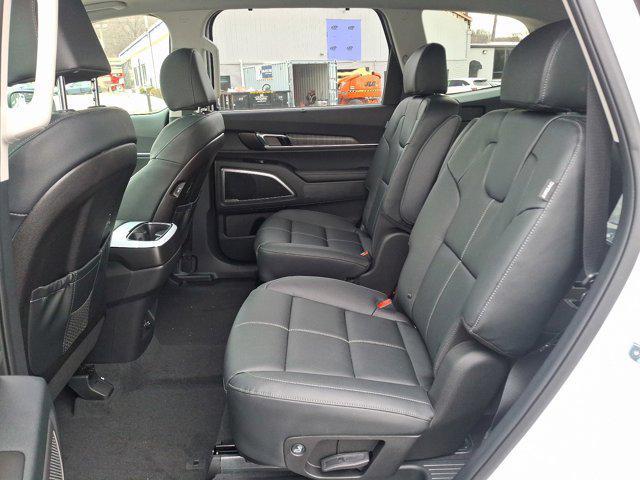 new 2025 Kia Telluride car, priced at $45,025