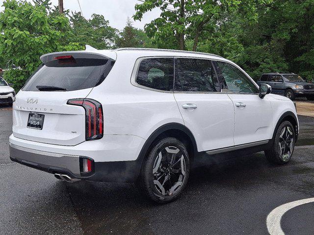 new 2025 Kia Telluride car, priced at $46,315
