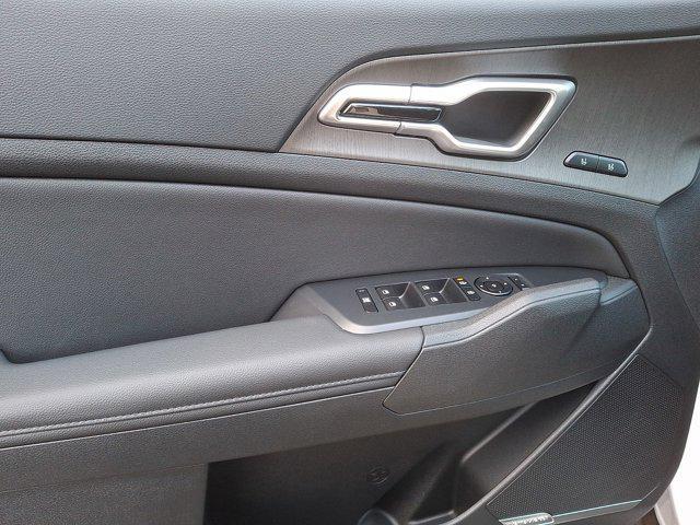 new 2026 Kia Sportage car, priced at $39,505
