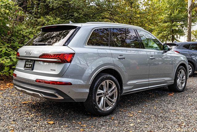 used 2024 Audi Q7 car, priced at $43,487