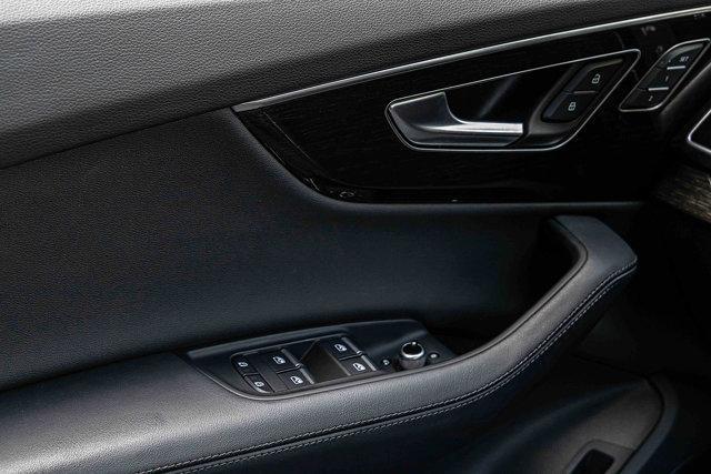 used 2024 Audi Q7 car, priced at $43,487