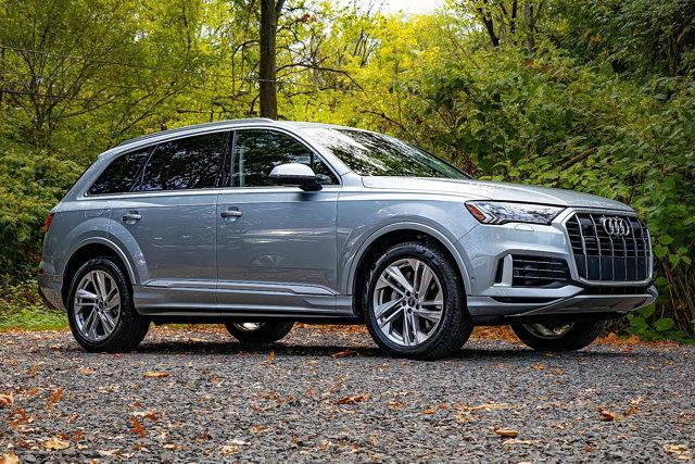 used 2024 Audi Q7 car, priced at $43,487