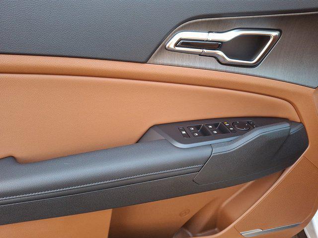 new 2026 Kia Sportage car, priced at $38,005