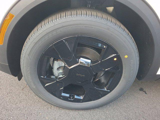 new 2026 Kia Sportage car, priced at $38,005