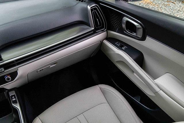 used 2025 Kia Sorento car, priced at $32,851