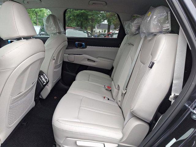 new 2025 Kia Sorento car, priced at $38,305