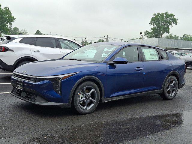 new 2025 Kia K4 car, priced at $24,415