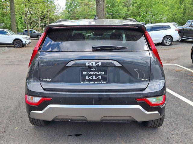 new 2025 Kia Niro car, priced at $33,640
