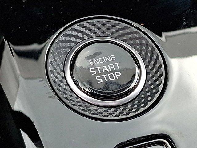 new 2025 Kia Niro car, priced at $33,640