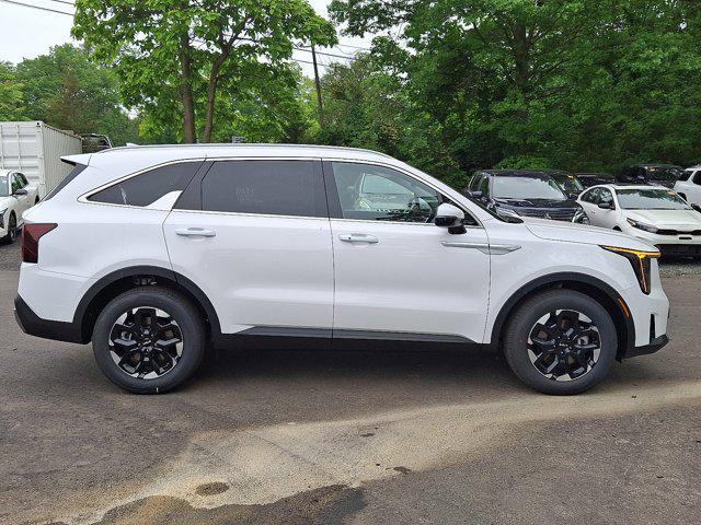 new 2025 Kia Sorento car, priced at $37,025