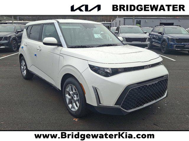 new 2025 Kia Soul car, priced at $23,255