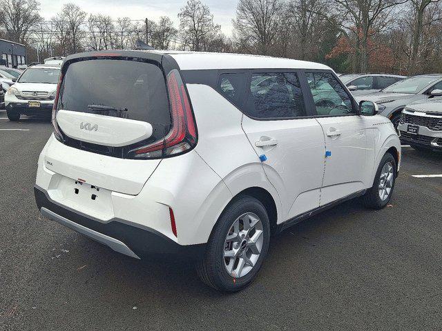 new 2025 Kia Soul car, priced at $23,255