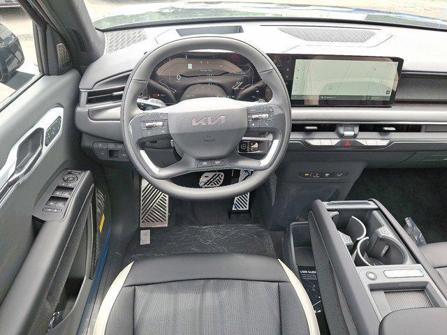 new 2026 Kia EV9 car, priced at $73,620