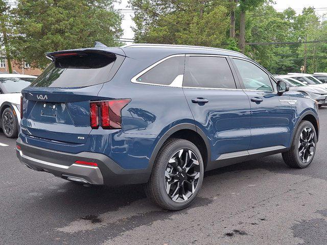 new 2025 Kia Sorento car, priced at $43,025
