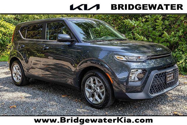 used 2022 Kia Soul car, priced at $16,595
