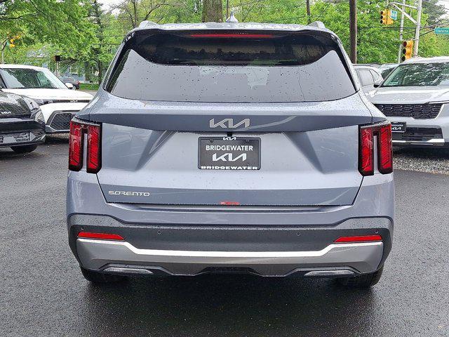 new 2025 Kia Sorento car, priced at $36,880
