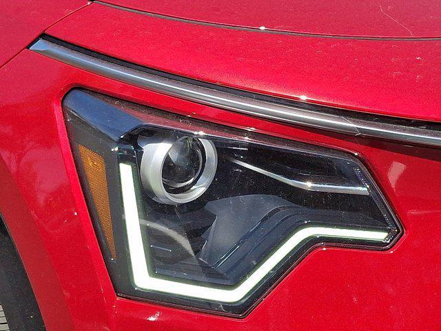 new 2025 Kia Niro car, priced at $34,405