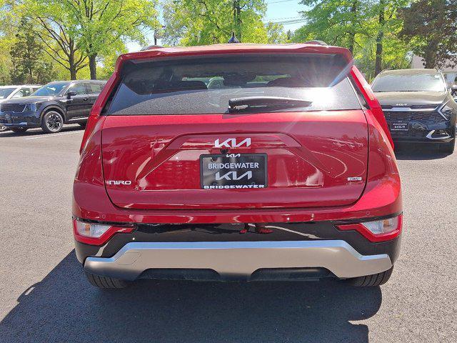 new 2025 Kia Niro car, priced at $34,405