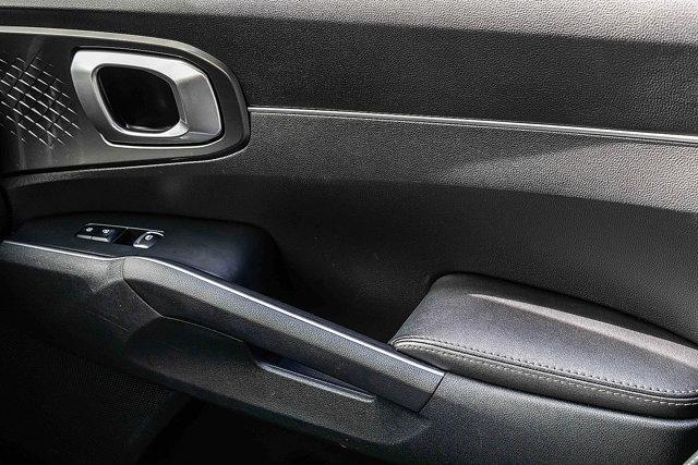 used 2022 Kia Sorento car, priced at $25,488