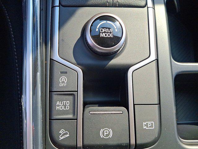 new 2026 Kia Sorento car, priced at $34,245