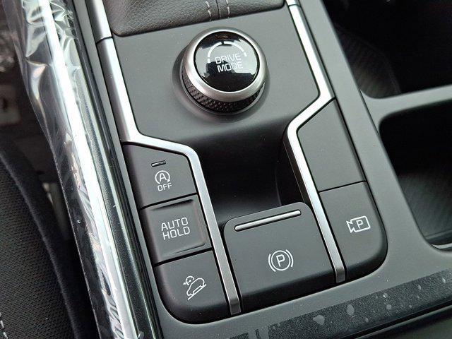 new 2025 Kia Sorento car, priced at $33,630