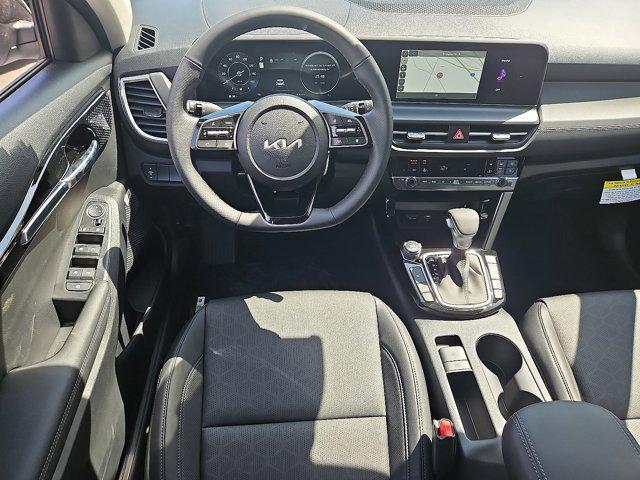 new 2025 Kia Seltos car, priced at $33,050