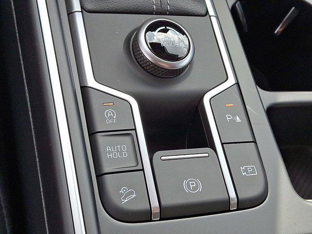 new 2026 Kia Sorento car, priced at $40,465