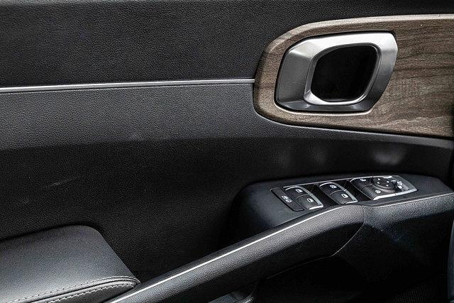 used 2022 Kia Sorento car, priced at $30,996
