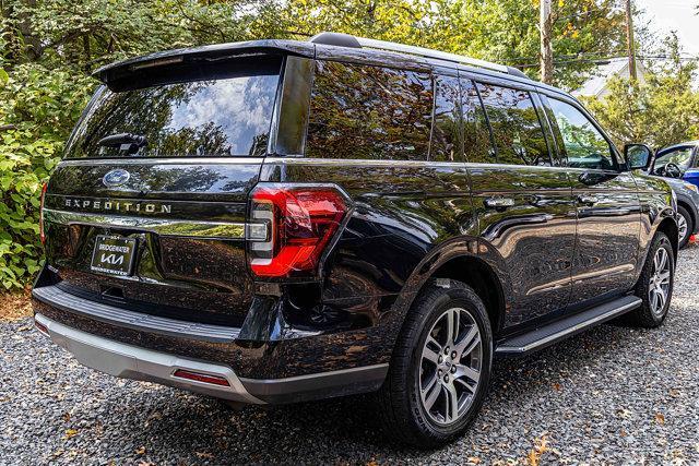 used 2023 Ford Expedition car, priced at $40,695