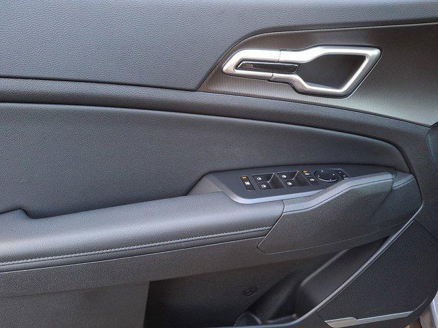 new 2026 Kia Sportage Hybrid car, priced at $35,642