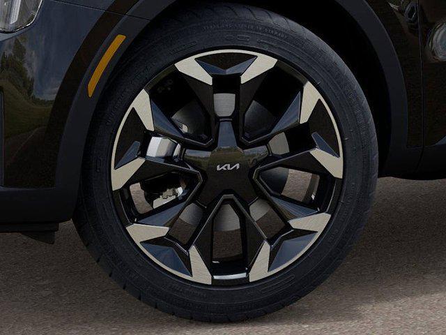 new 2025 Kia Sorento car, priced at $42,880