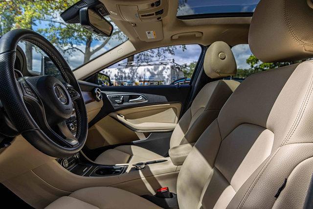 used 2020 Mercedes-Benz GLA 250 car, priced at $18,895