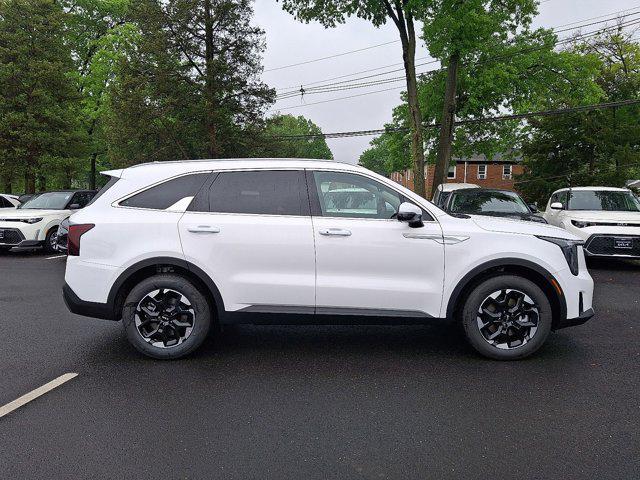 new 2025 Kia Sorento car, priced at $37,025