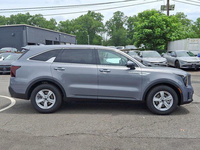 new 2025 Kia Sorento car, priced at $33,630