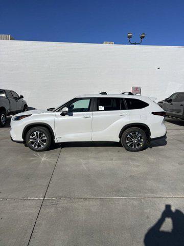 new 2024 Toyota Highlander Hybrid car, priced at $50,196