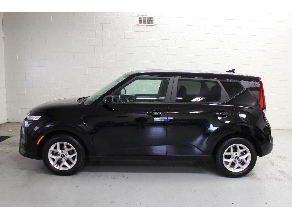 used 2022 Kia Soul car, priced at $19,000