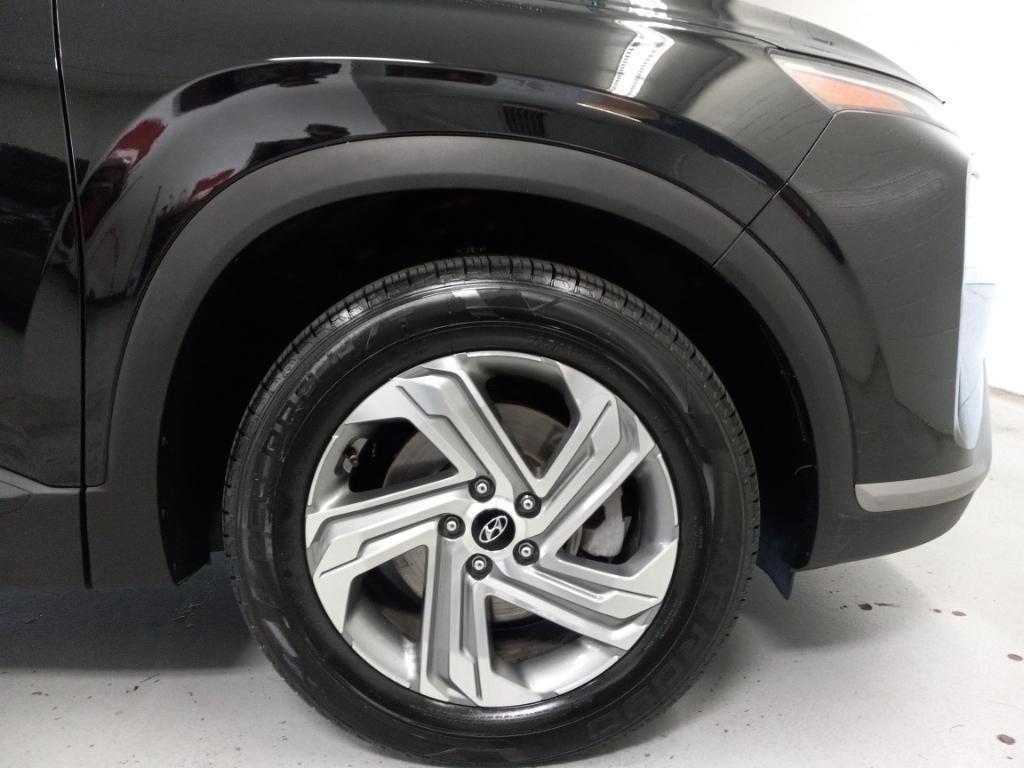 used 2023 Hyundai Santa Fe car, priced at $22,094
