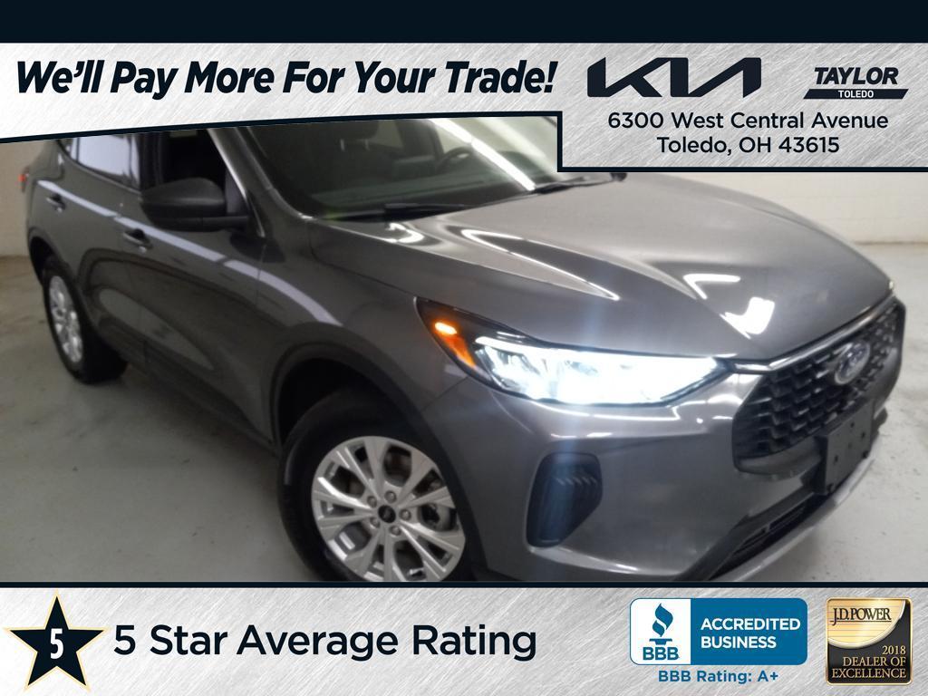 used 2024 Ford Escape car, priced at $23,995